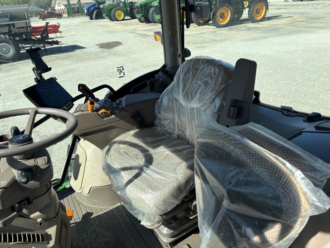 John Deere 6R 175