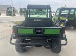 John Deere 825I