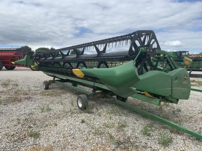 John Deere 630F