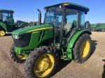 John Deere 5055E