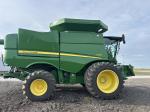 John Deere S790