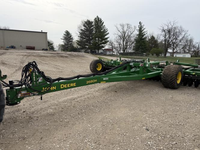 John Deere 2680H