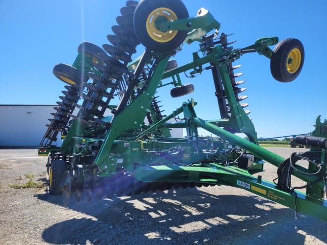 John Deere 2660VT