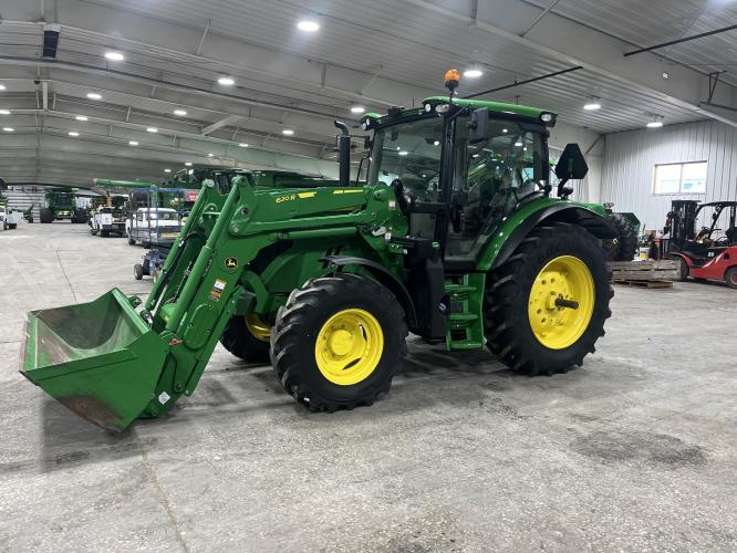 John Deere 6130R