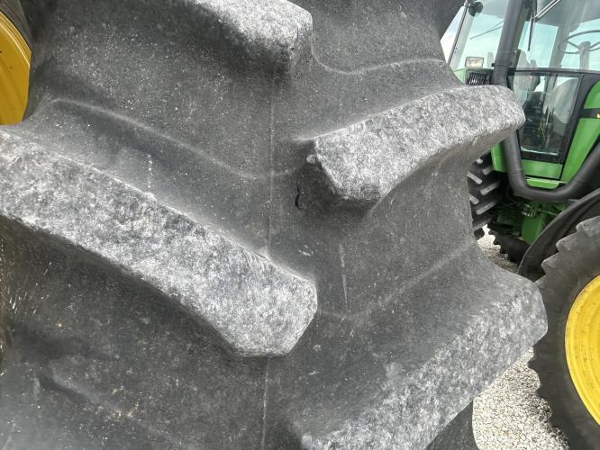 John Deere 8R 410