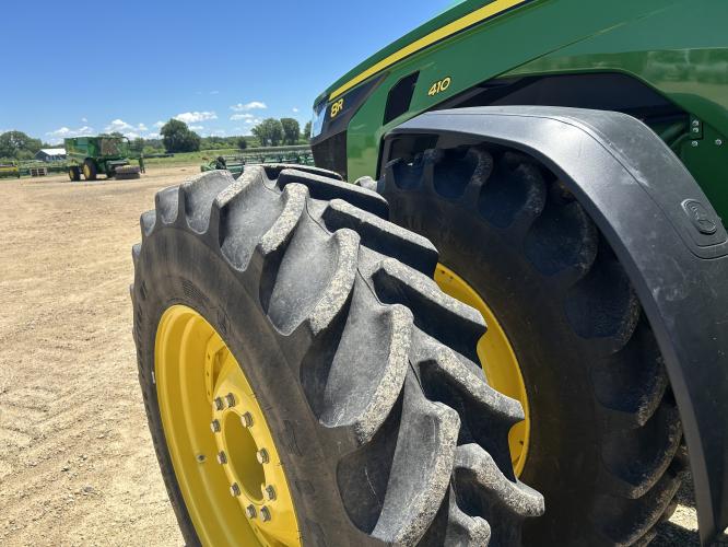 John Deere 8R 410