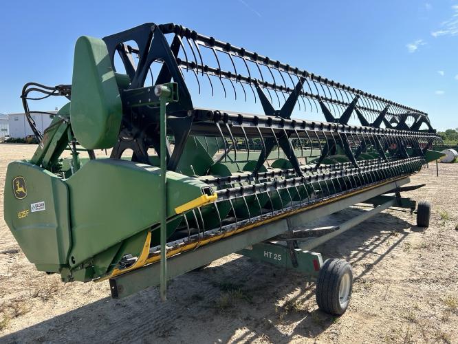 John Deere 625F