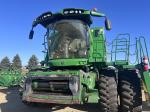 John Deere S680
