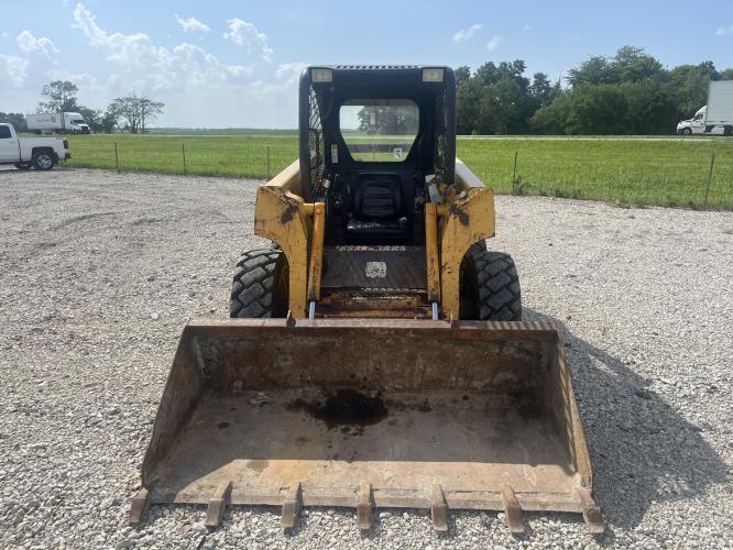John Deere 240