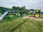 John Deere R4038