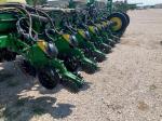 John Deere 1775NT