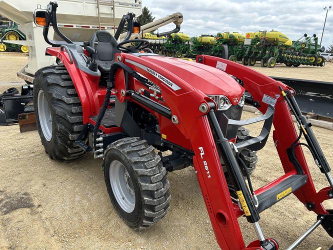 Massey Ferguson 1840M