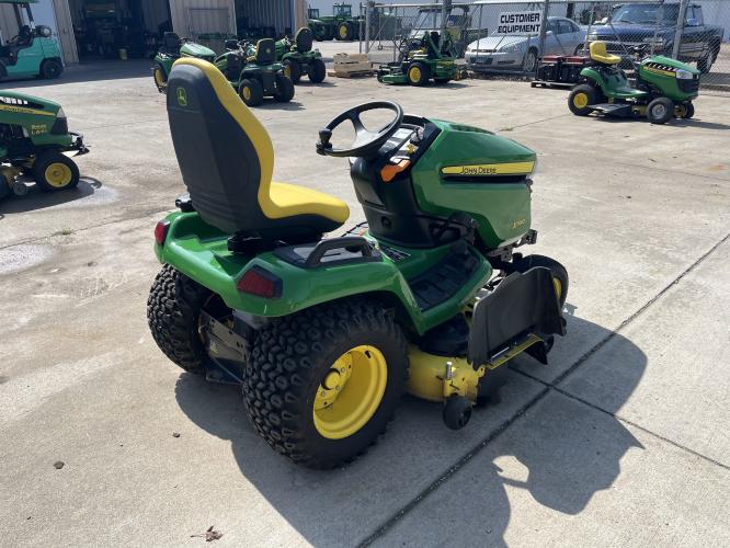 John Deere X590