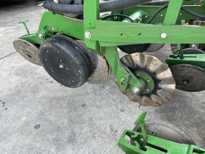 John Deere 1790