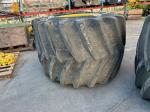 Firestone 76-50.00-32 floater tires & wheels