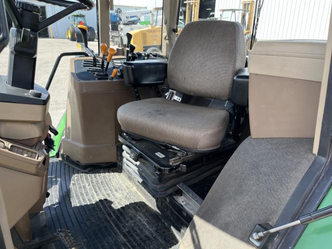 John Deere 7610