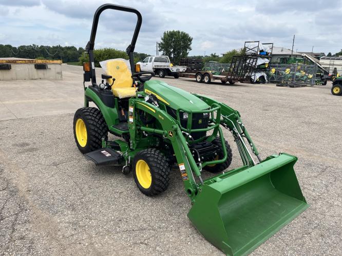 John Deere 2025R
