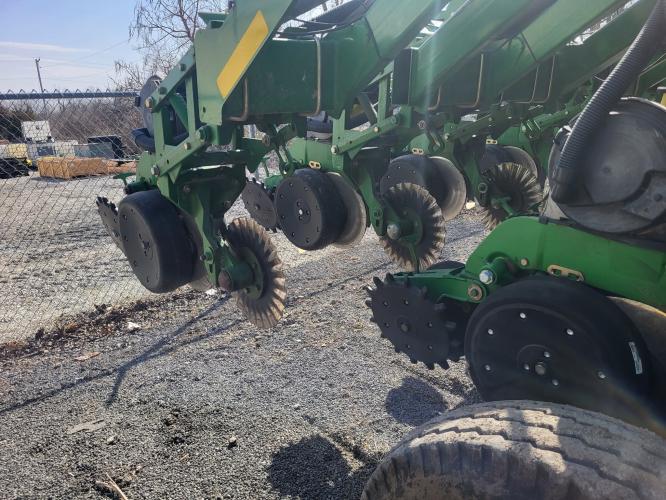 John Deere 1790