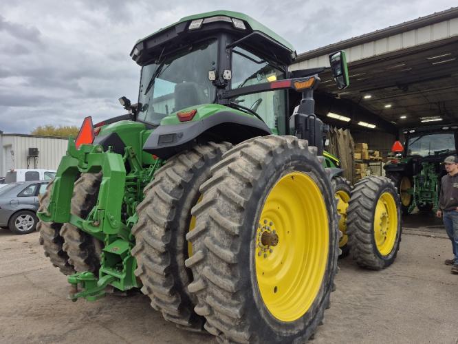 John Deere 8R 370