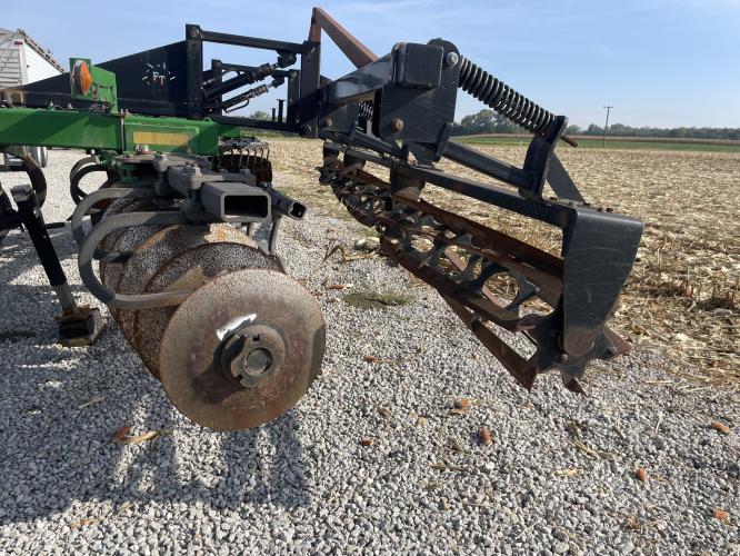 John Deere 512