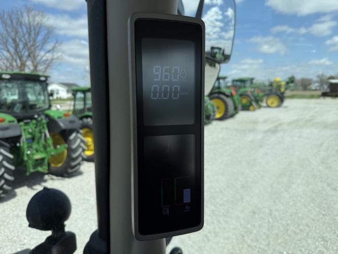 John Deere 6R 120