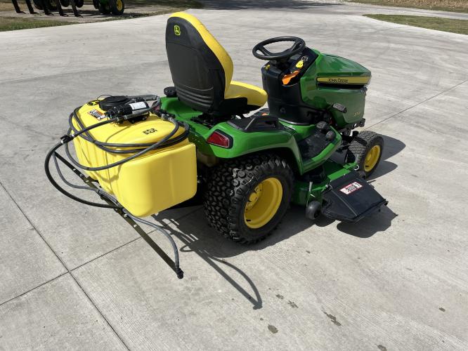 John Deere X590