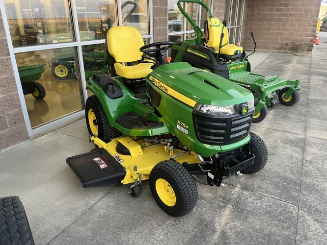 John Deere X754