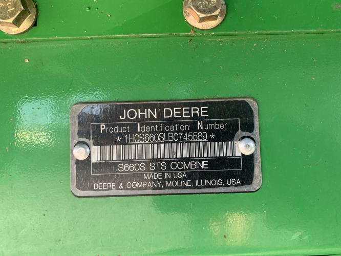 John Deere S660