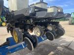 Kinze 2600