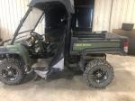 John Deere 825M