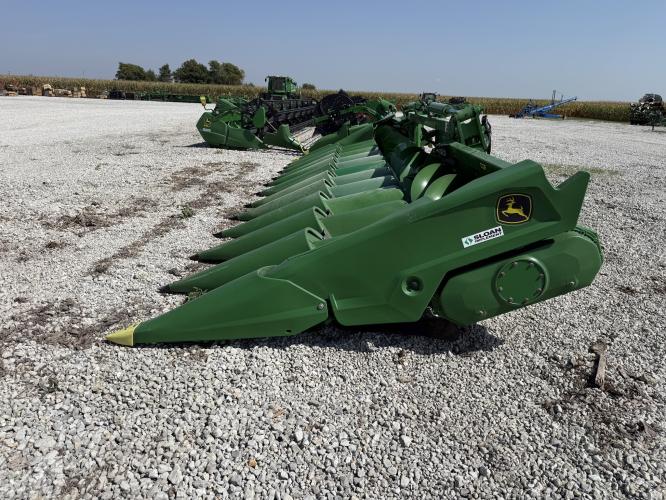 John Deere C12F StalkMaster