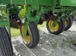 John Deere 1775NT