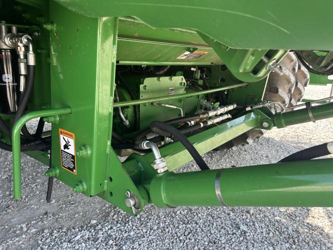 John Deere S770