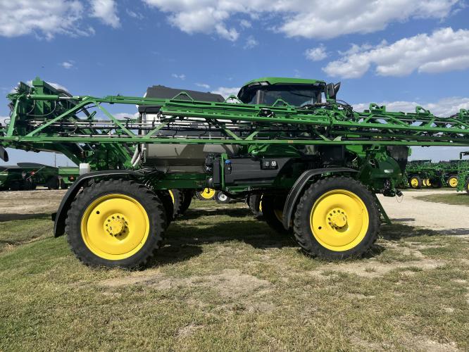 John Deere 412R