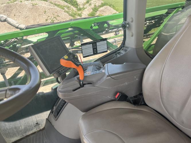 John Deere R4045