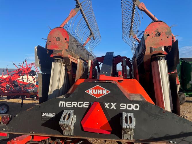 Kuhn MM900