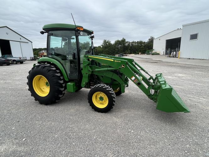 John Deere 4052R