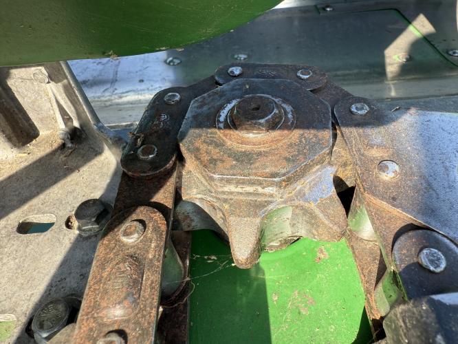 John Deere 708C
