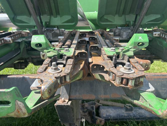 John Deere 708C