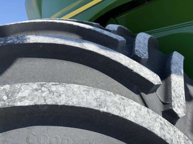 John Deere S790