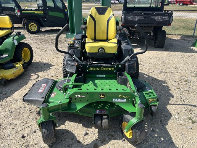John Deere Z930M