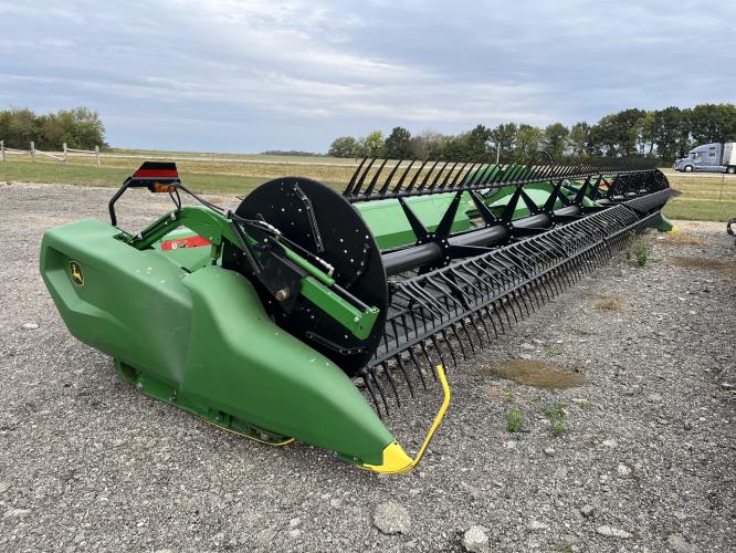 John Deere RD40F