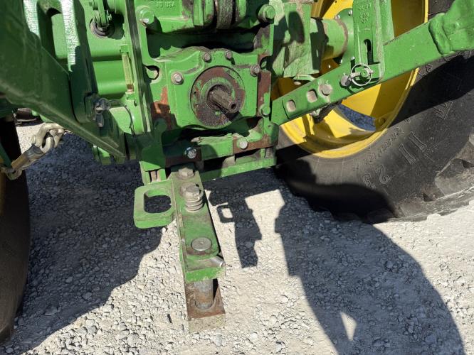 John Deere 6115D
