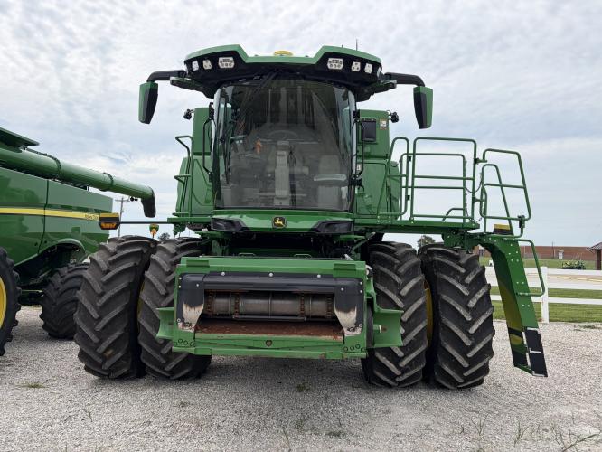 John Deere S7 800