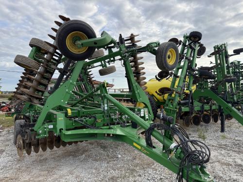 2021 John Deere 2660VT