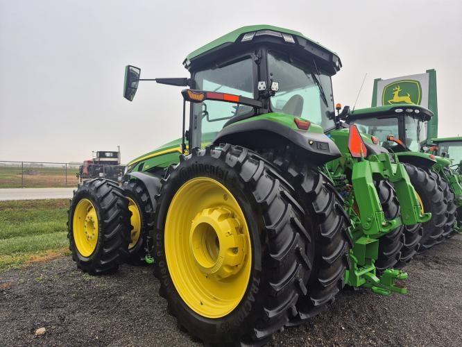 John Deere 8R 410