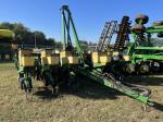 John Deere 7200