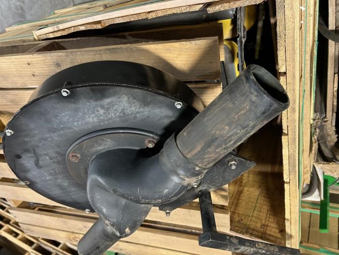 John Deere AA65865/A46770 VAC BLOWER ASS'M 7200-16R