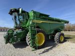 John Deere X9 1100