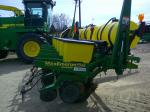John Deere 1750